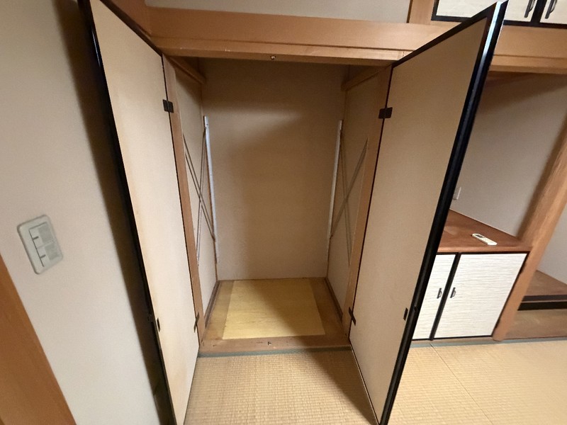 花隈町戸建の内装写真