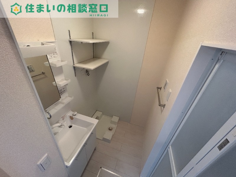 洗面設備　同型