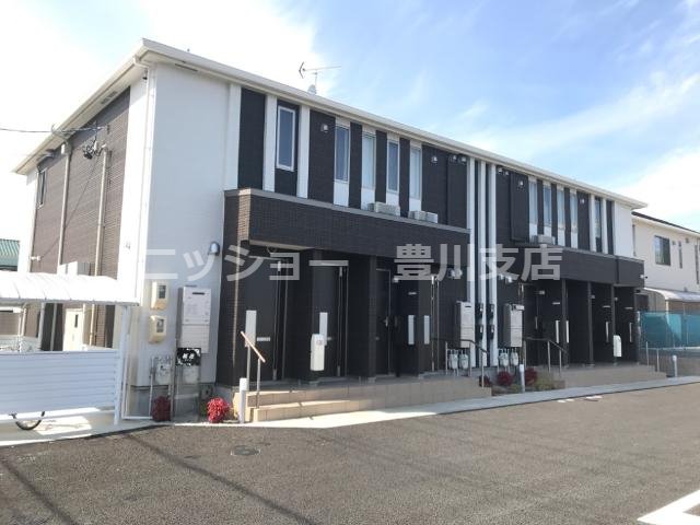 建物外観　外観写真（昼）