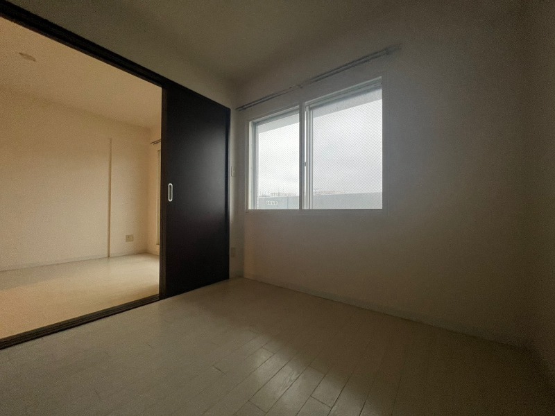 その他部屋・スペース　明るいお部屋は気持ちよく過ごせそうですね。