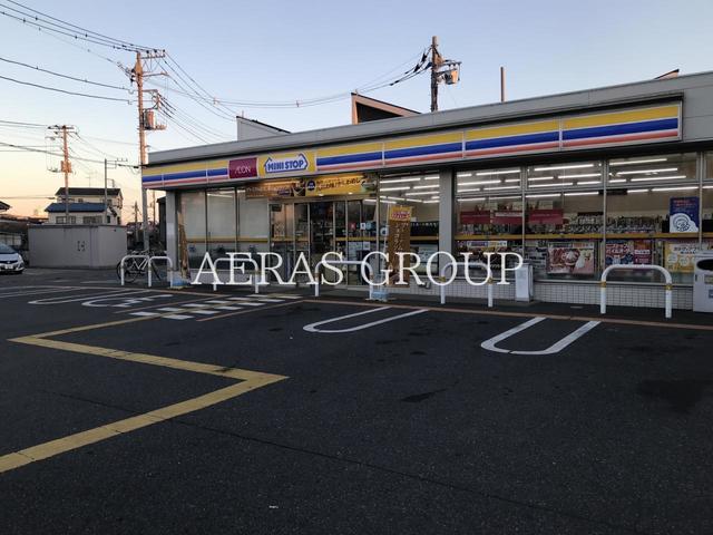 コンビニ　ミニストップ 草加瀬崎店（コンビニ）まで256m