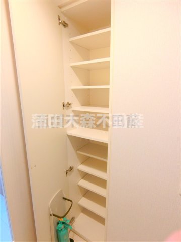 その他設備　玄関収納