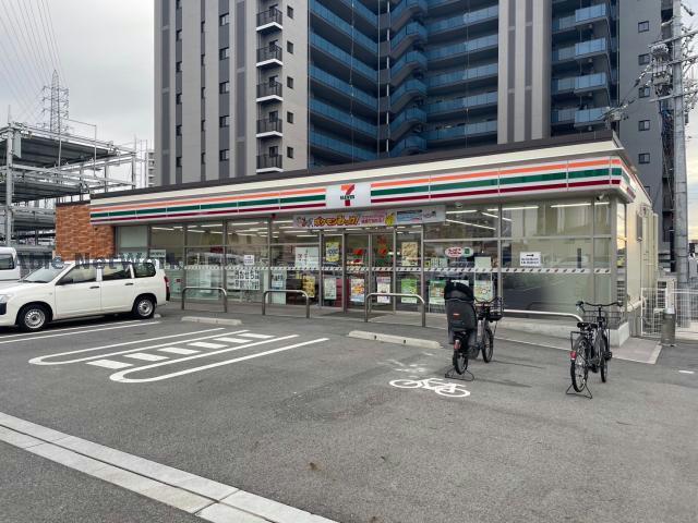 コンビニ　セブンイレブン日進赤池駅南店（コンビニ）まで664m