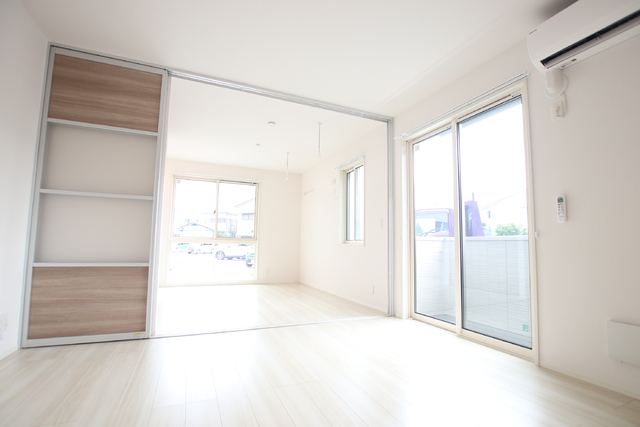 その他部屋・スペース　ＬＤＫ１０．６帖