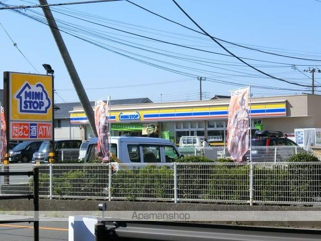 コンビニ　ミニストップ（コンビニ）まで100m