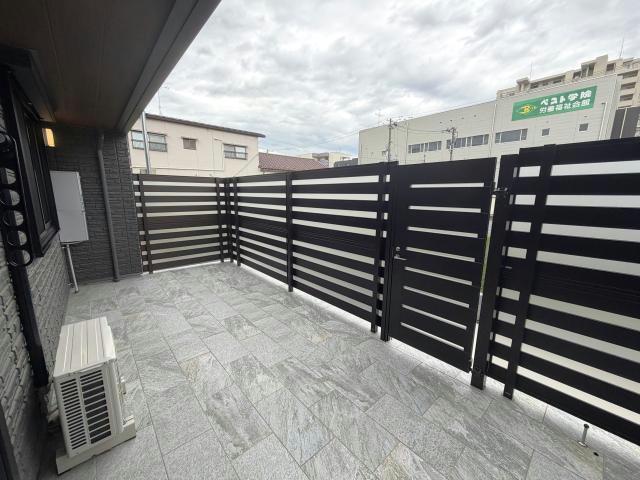 バルコニー