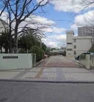 中学校　豊中市立第九中学校（中学校）まで1363m