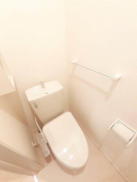 キャンディ・グレイスAのトイレ写真