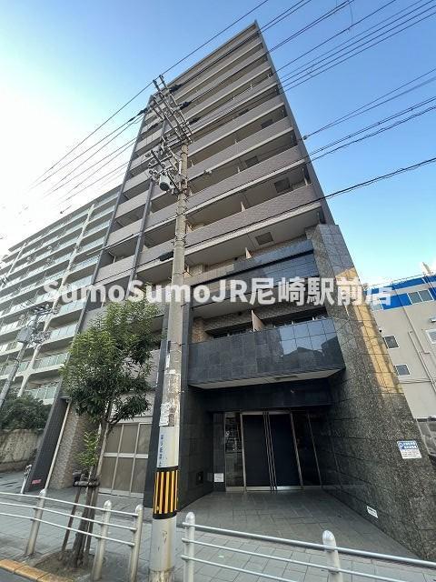 建物外観　落ち着いた雰囲気の外観です