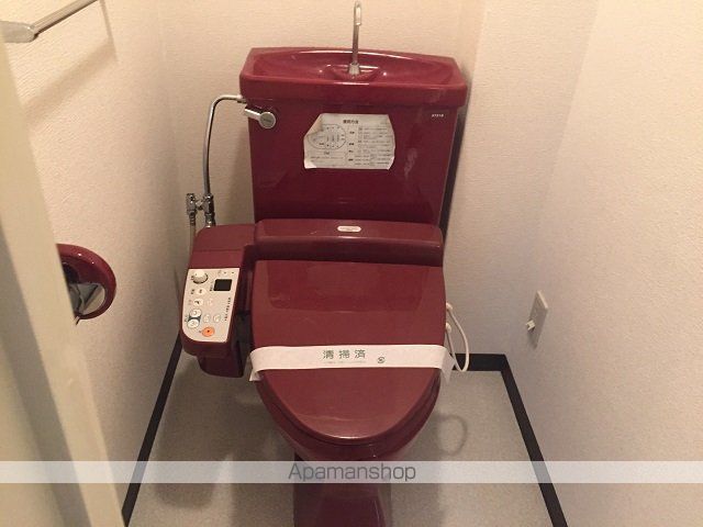 京阪本線 樟葉駅 徒歩10分 4階建 築37年のトイレ写真