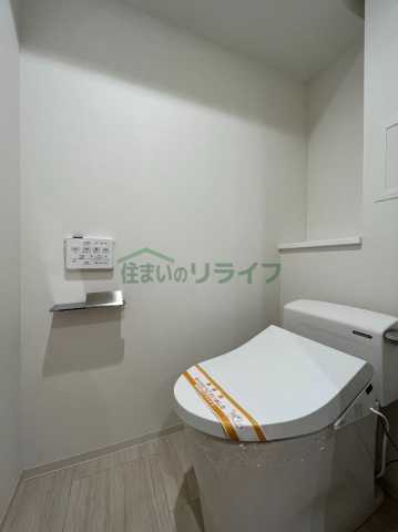 トイレ　レガリス高田馬場