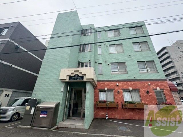 建物外観　札幌市中央区北四条西「グランメールｃａｓａｖｅｒｄｅ」