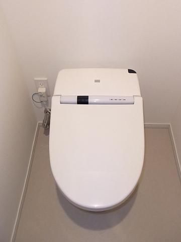 トイレ　洗浄機能付きトイレ
