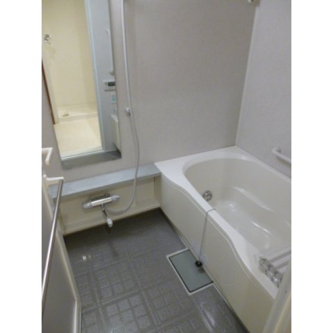 バス・シャワールーム　別部屋参考写真