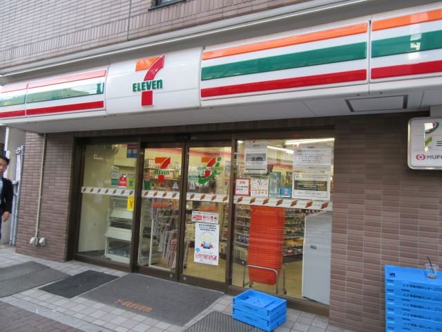 コンビニ　セブンイレブン　世田谷太子堂２丁目店（コンビニ）まで210m
