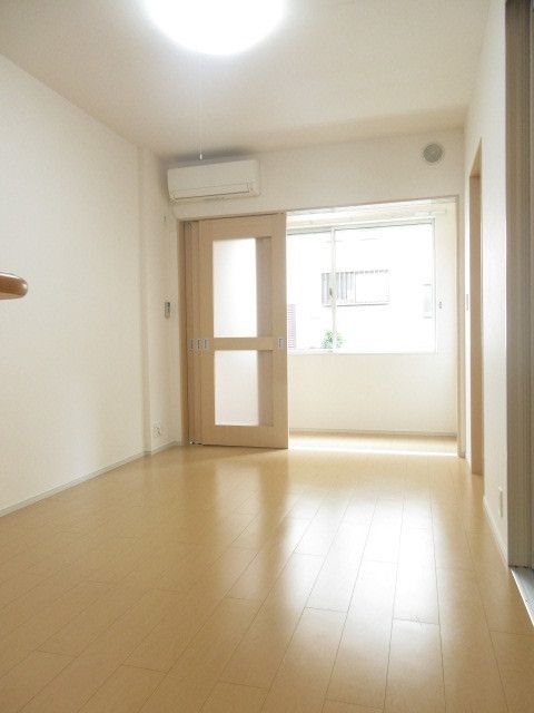 居室・リビング　★お問い合わせはタウンハウジング町田店まで★