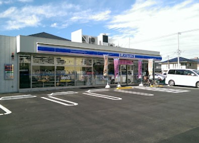 コンビニ　ローソン 木更津東中央二丁目店（コンビニ）まで848m