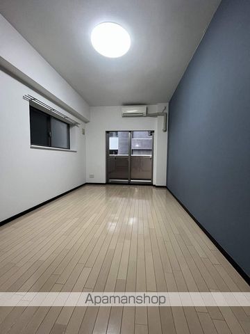 地下鉄長堀鶴見緑地線 松屋町駅 徒歩3分 13階建 築21年の居間写真