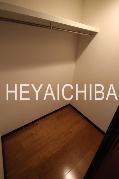 収納　ウォークインクローゼット