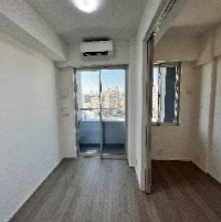 プライマル森下IIの居間写真