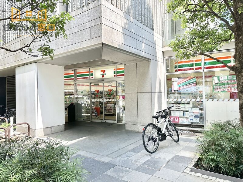 コンビニ　セブンイレブン十二社店（コンビニ）まで177m