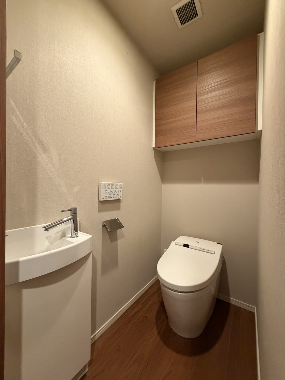浅草タワーのトイレ写真
