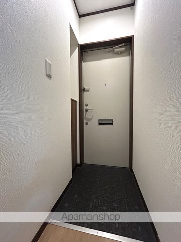 B’s garden Higashikaizukaの玄関写真