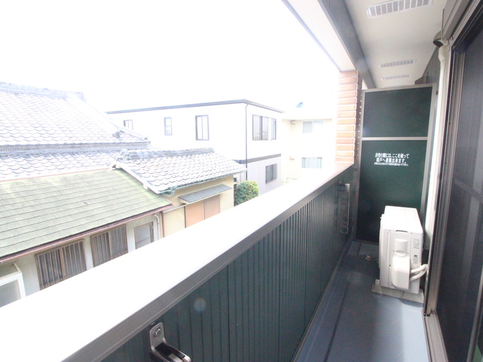 Mobil Garage1の内装写真