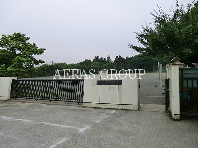 中学校　青梅市立吹上中学校（中学校）まで1222m