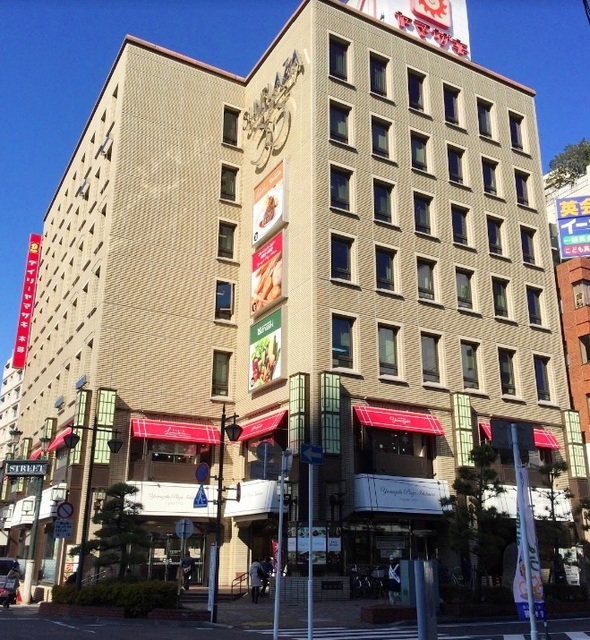 スーパー　スーパーヤマザキ市川店（スーパー）まで517m