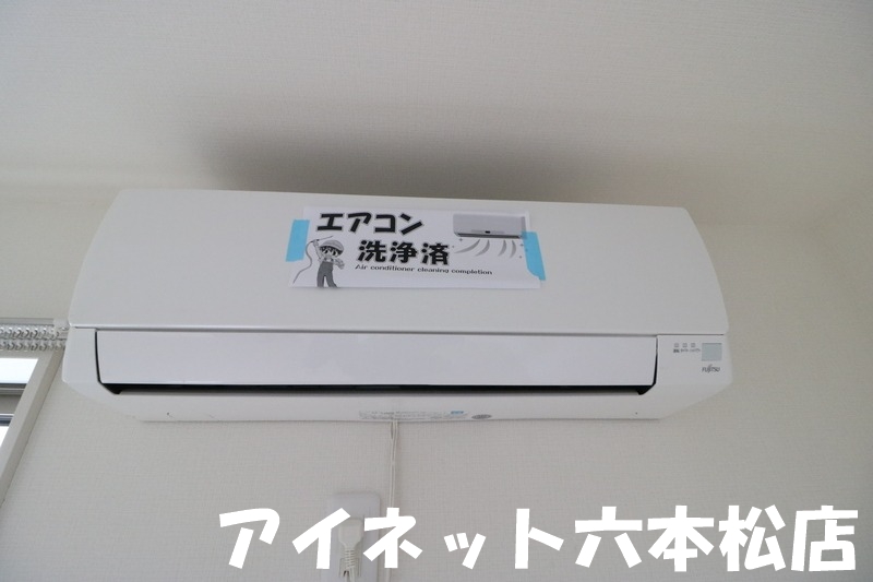その他　エアコン付きで年中快適ですね。