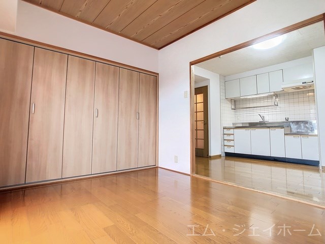 西谷第5ハイツの内装写真