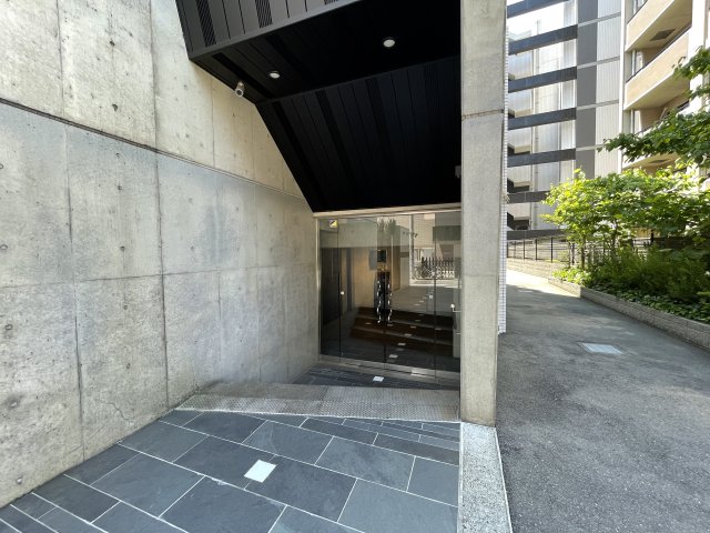 エントランス　クレヴィスタ池袋本町　豊島区池袋本町4