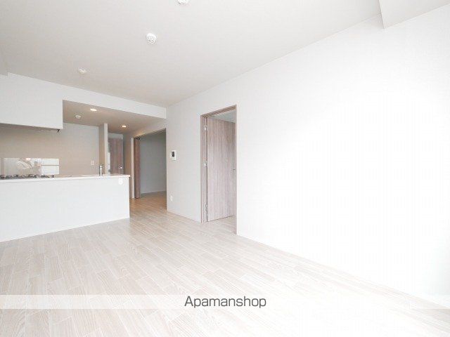UNIQUS宮の森の居間写真