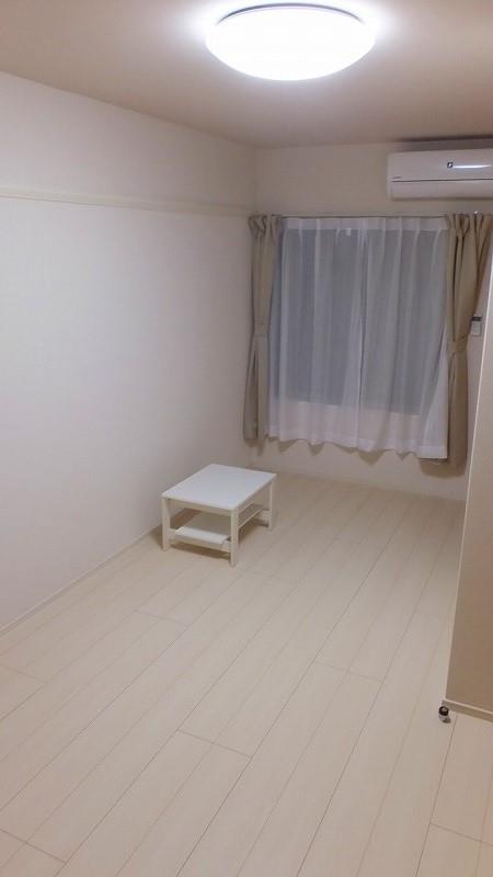 居室・リビング　居室は７．１畳