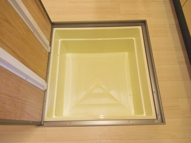 収納　収納