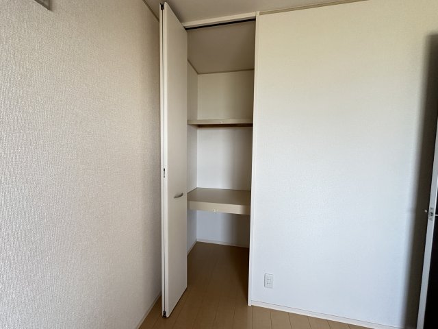 その他　廊下収納