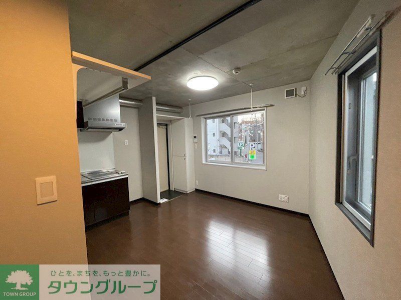 東急目黒線 武蔵小山駅 徒歩11分 5階建 築7年の居間写真