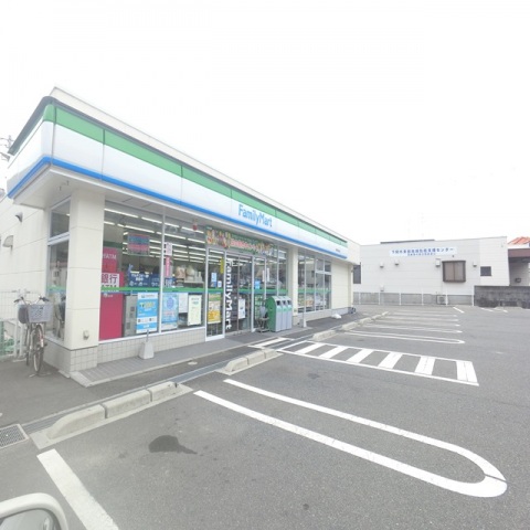 コンビニ　ファミリーマート下関王司上町店（コンビニ）まで977m