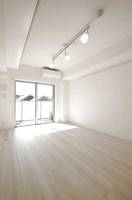 居室・リビング　きれいなお部屋