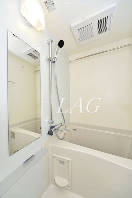 バス・シャワールーム　お風呂です。