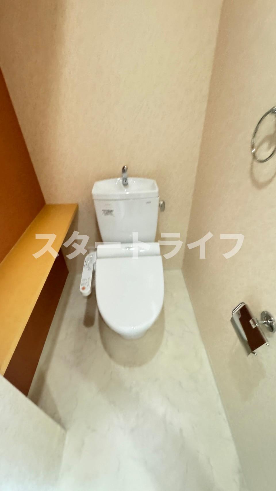 ＪＲ東海道本線 東淀川駅 徒歩1分 8階建 築14年のトイレ写真