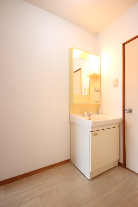 洗面設備　洗面化粧台です！