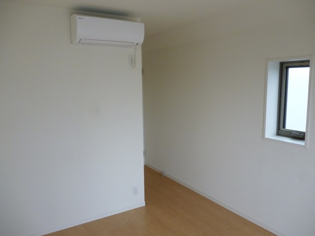 居室・リビング　室内