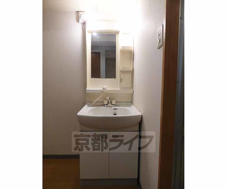 洗面設備　洗面所です。