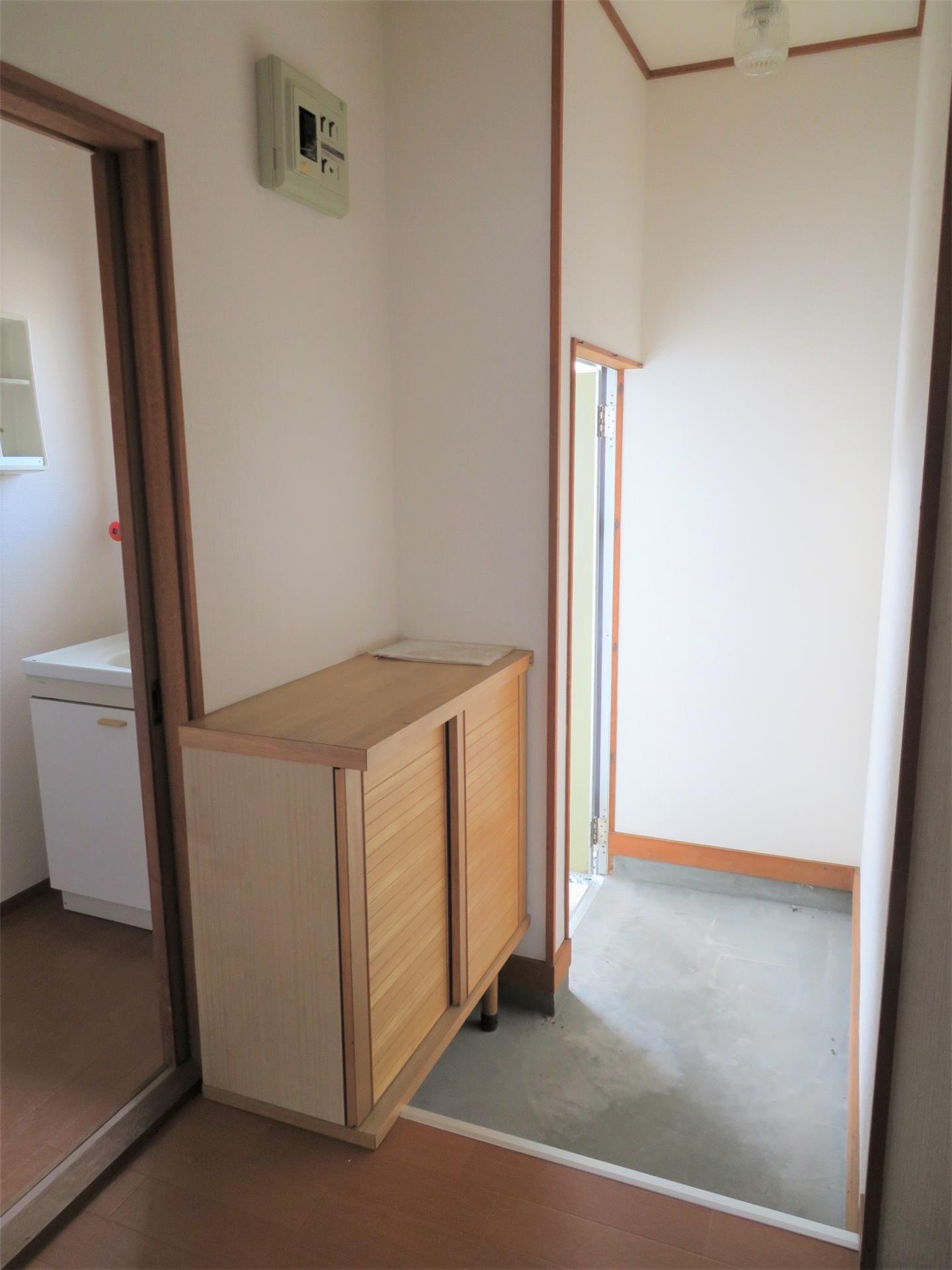 その他設備　玄関