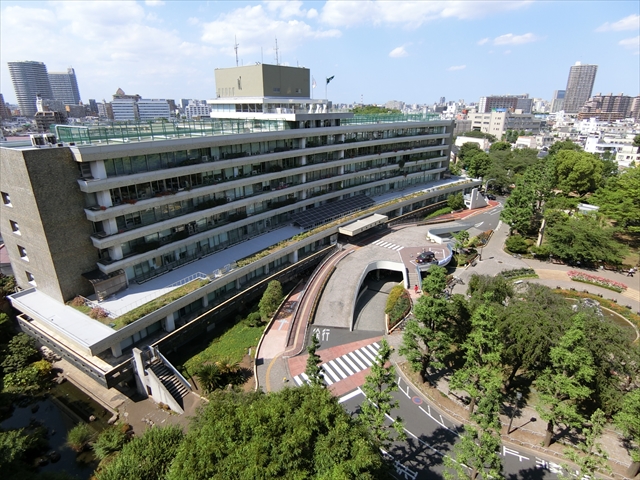 【荒川区荒川のマンションの役所】