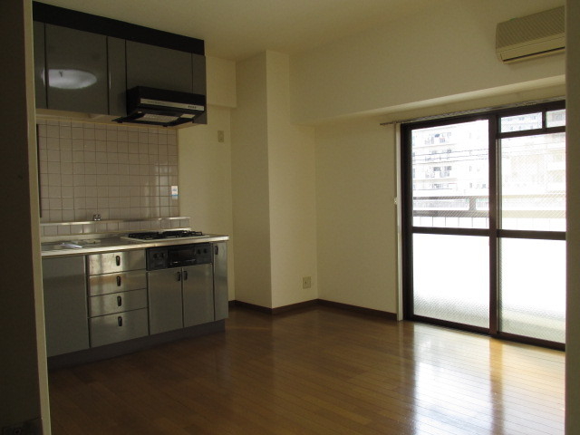 居室・リビング　ゆったりリビングです