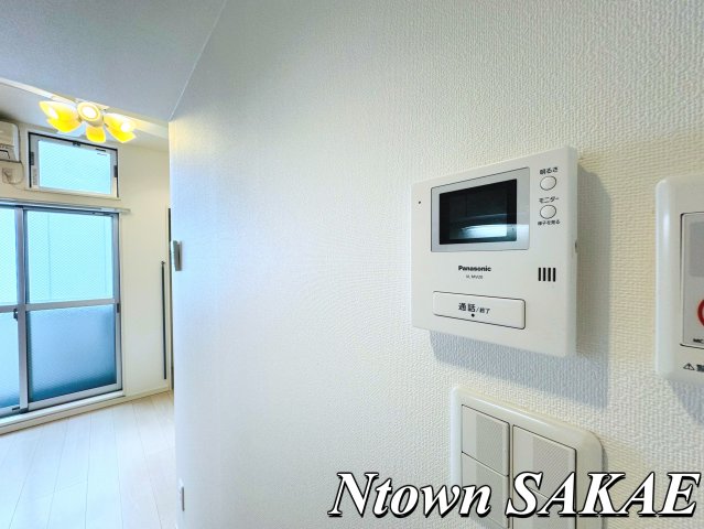 セキュリティ　モニター付きインターフォンです。