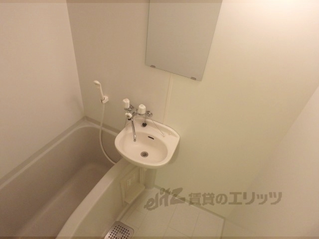 バス・シャワールーム　ユニットバス